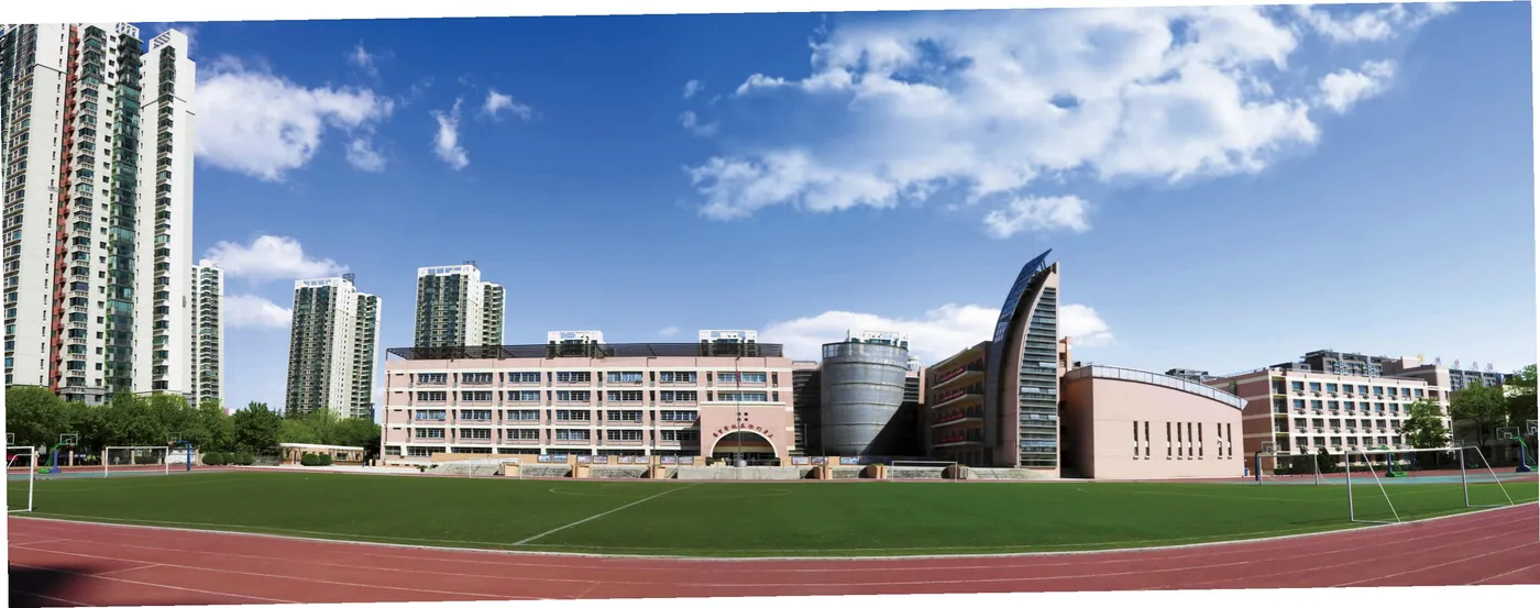 怡海中学BIC学部校园全景